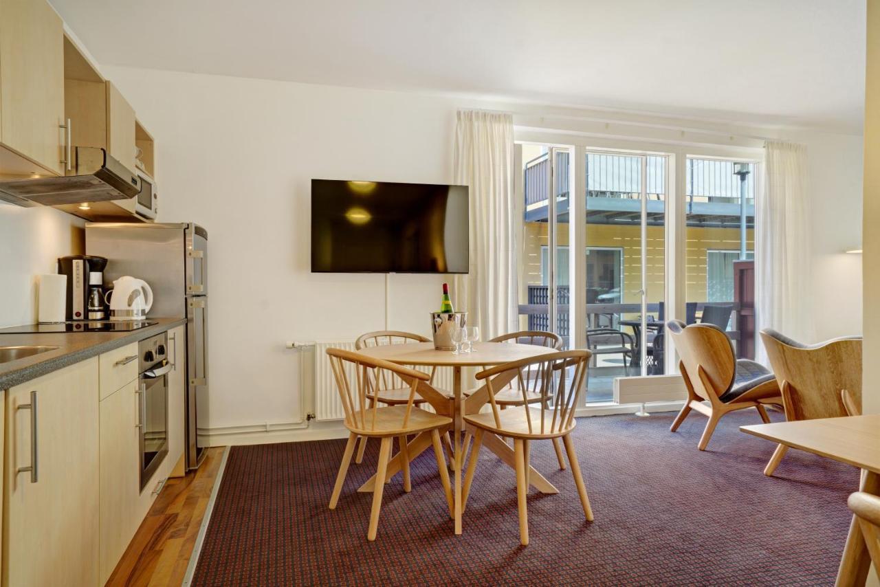 Harbour Hotel 4*